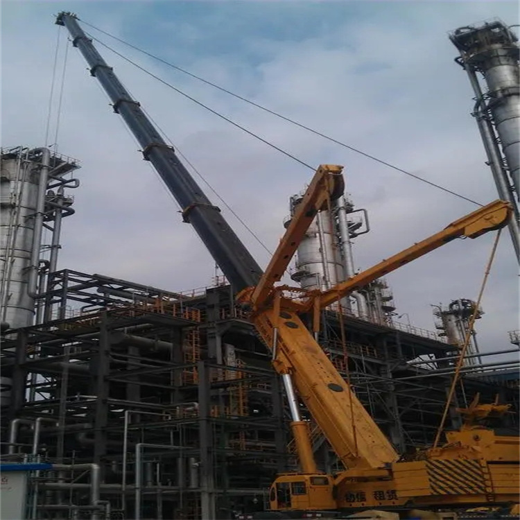 定远县厂房钢结构吊装租赁多少吨吊车合适？