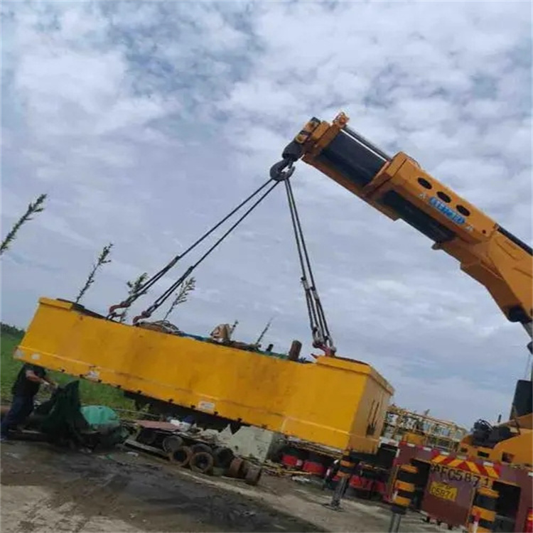 定远县随车吊吊集装箱怎么吊